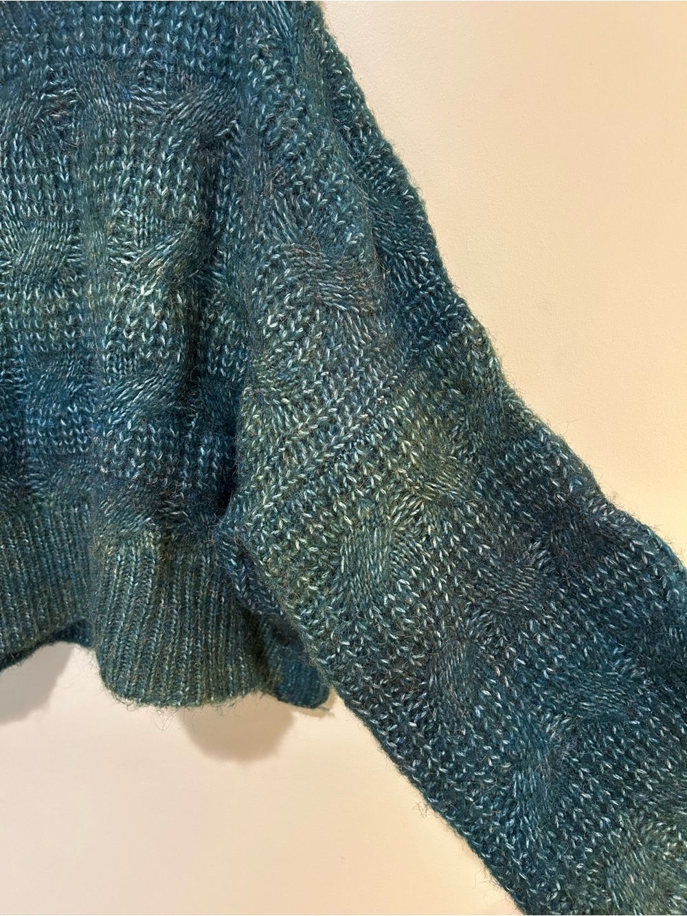 POL Oversized Cropped Green Crewneck Chunky Knit Sweater Size Small - Picture 4 of 8